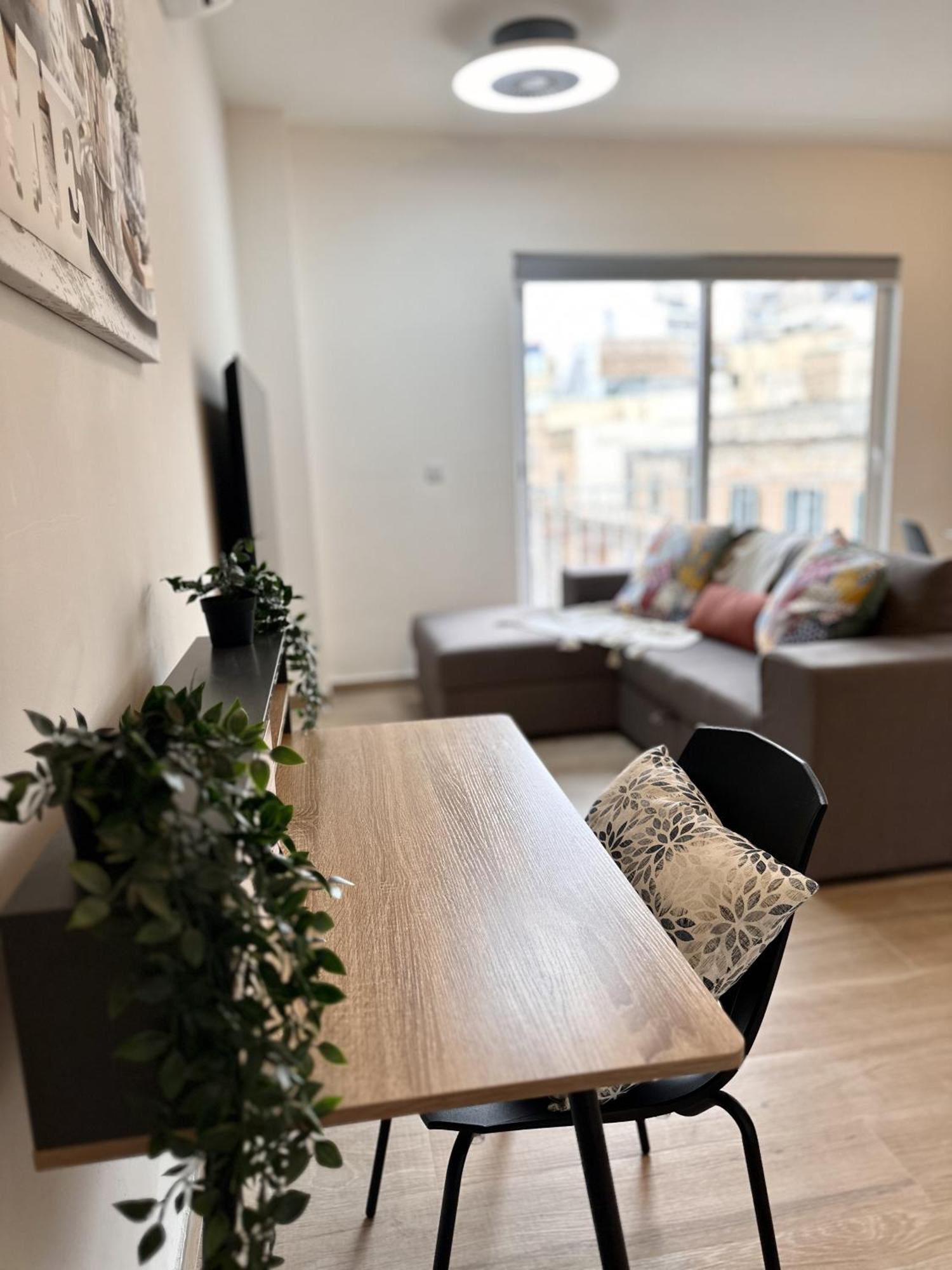 Апартаменты The Rue Gzira Экстерьер фото