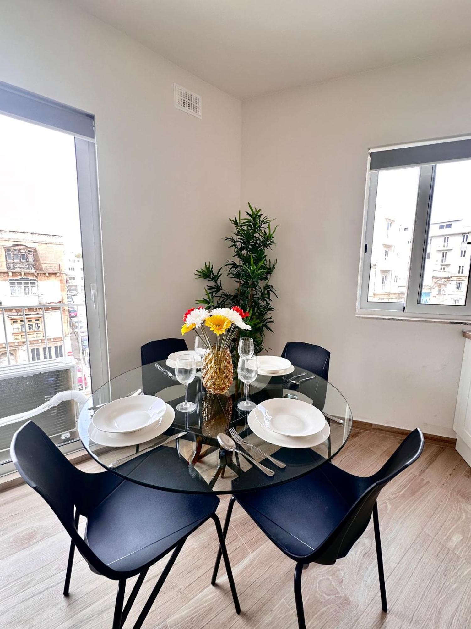 Апартаменты The Rue Gzira Экстерьер фото